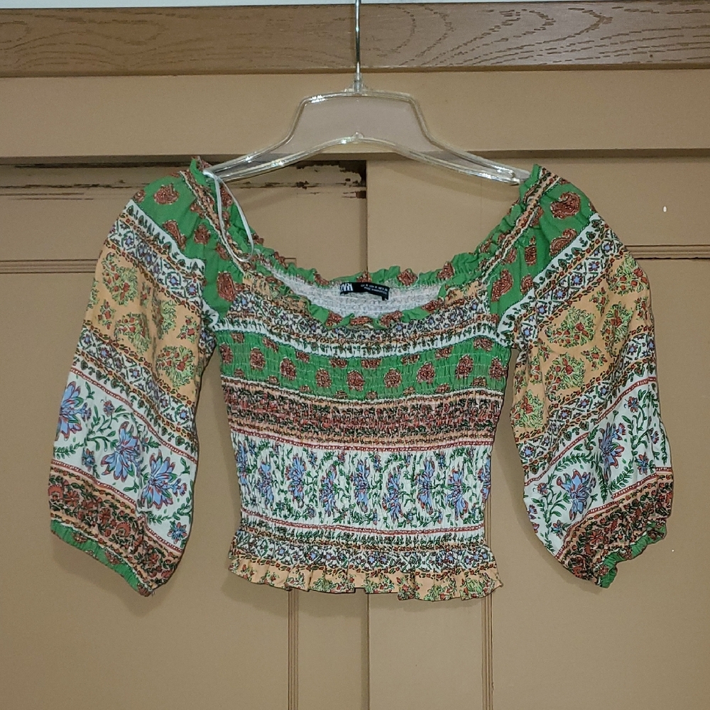 Zara Green and Tan Floral Smocked Off-Shoulder Crop Top